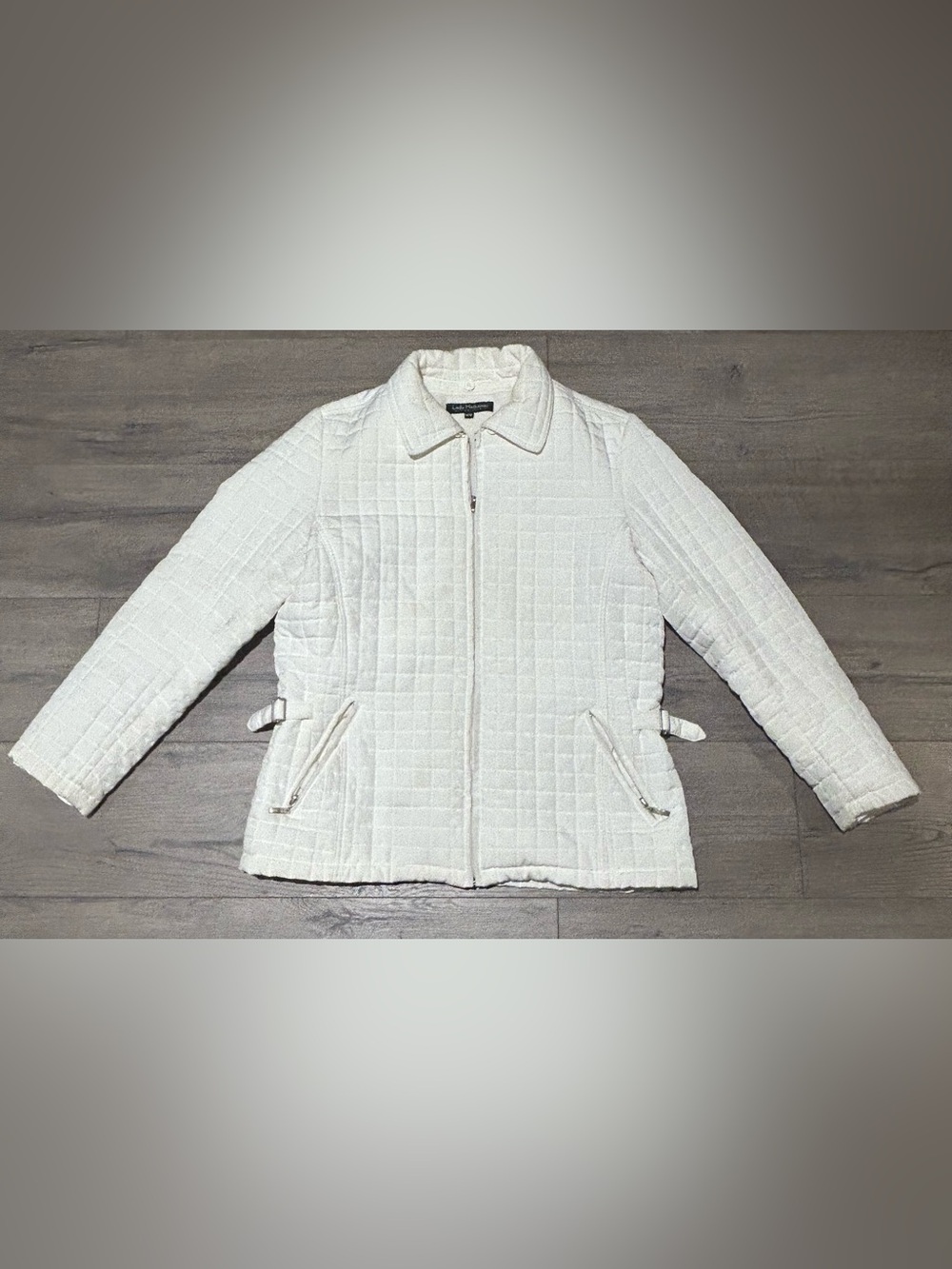 Lady Hathaway Quilted Detachable Faux Fur Collar Jacket in White